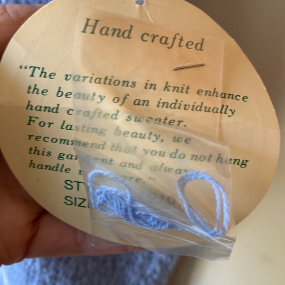 NWT Colter Bay International Sweater, Size Large - Picture 3 of 10